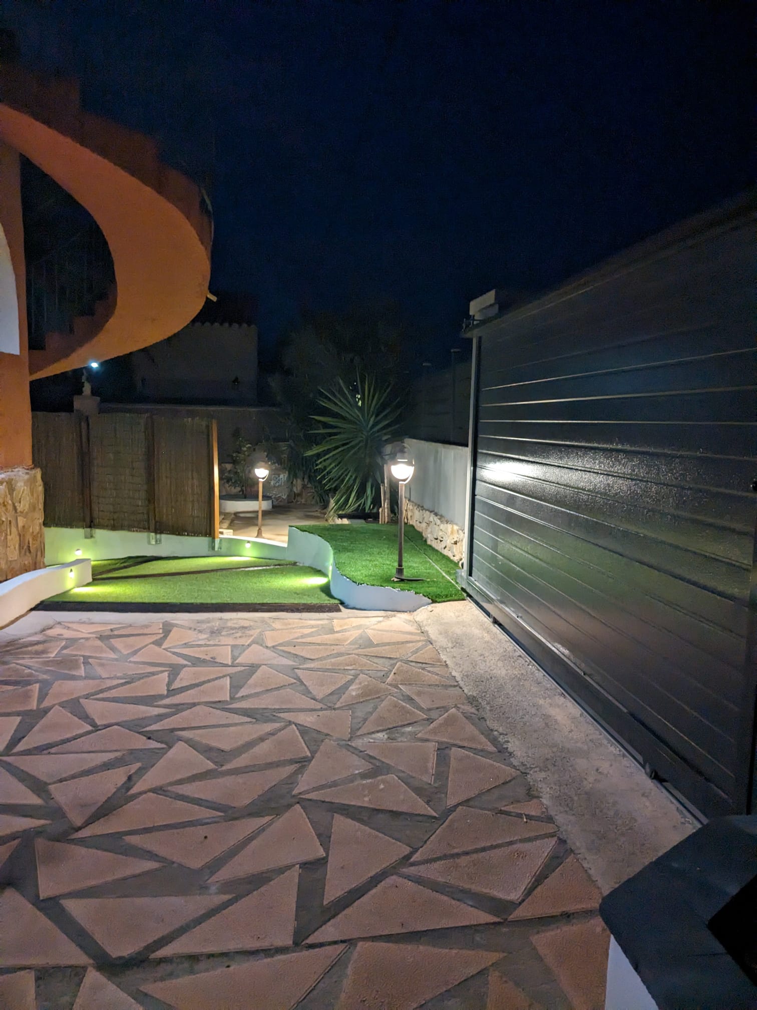 4223CAL Renovated villa with sea views and good rental potential for sale close to the center of Calpe