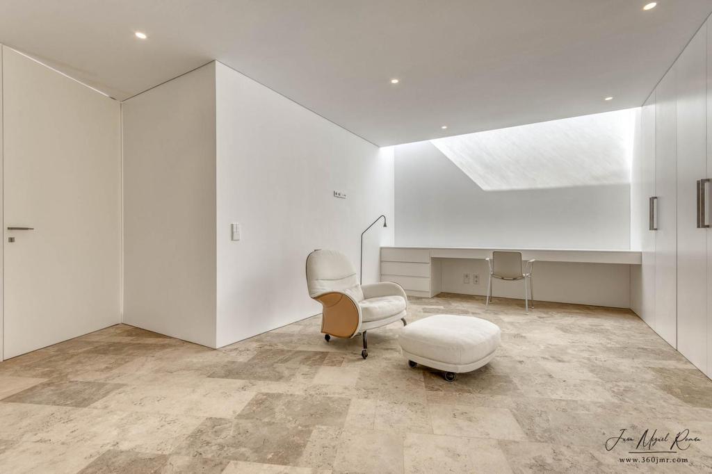 OFFC4XY6392BEN Schöne moderne Villa mit einzigartigem Design zum Verkauf in Benissa