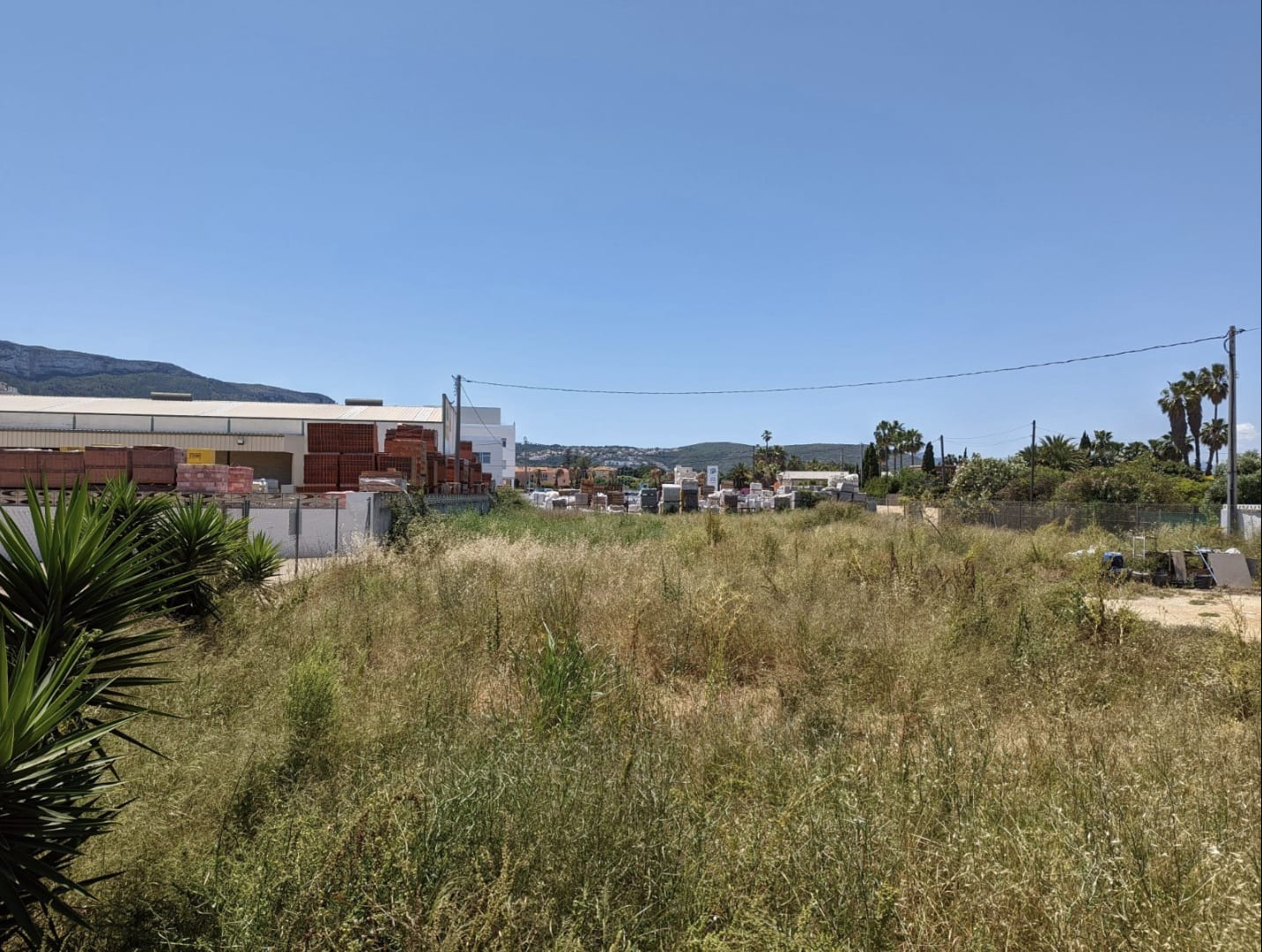 8003DEN Commercial plot for sale in Denia