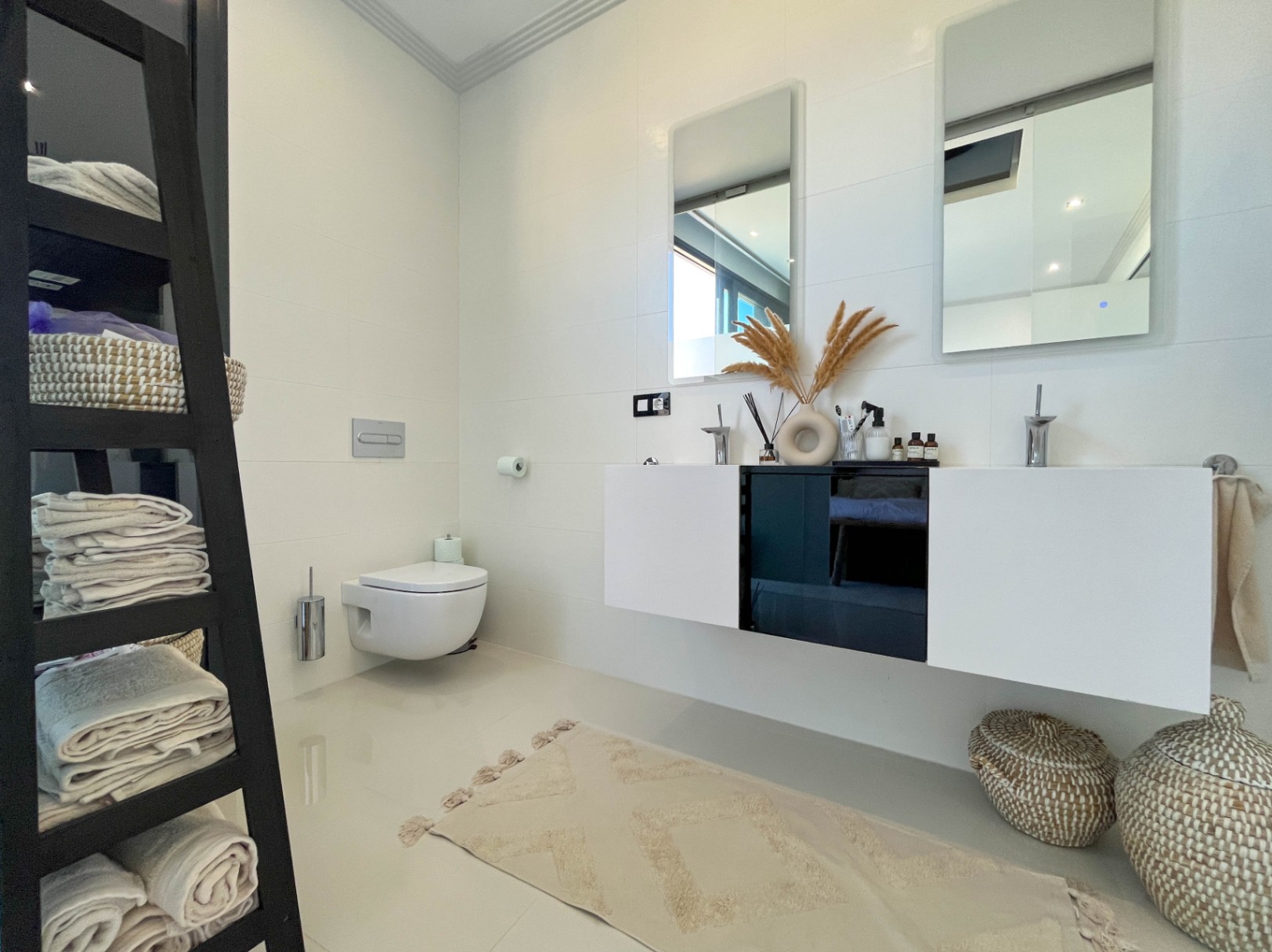 OFFC3XY4494BEN Impresionante villa con vistas al mar en venta en Racó de Galeno, Benissa