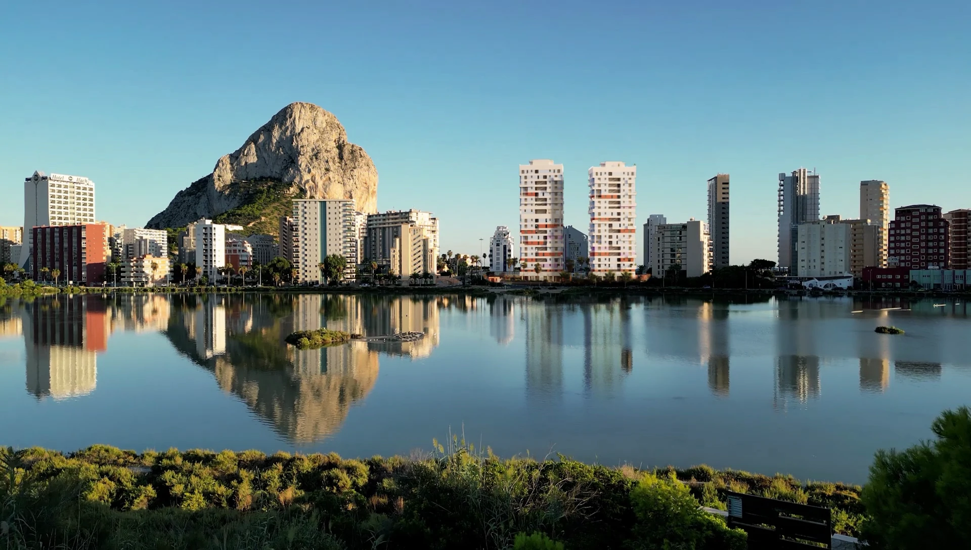 C4CY4505CAL Fantastic apartment with sea views under construction in Calpe