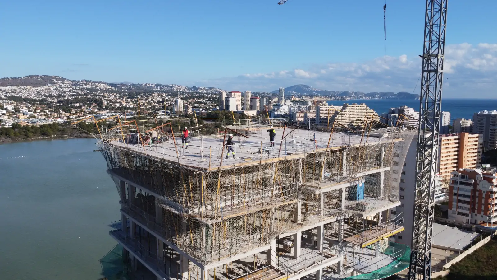 C4CY4505CAL Fantastic apartment with sea views under construction in Calpe