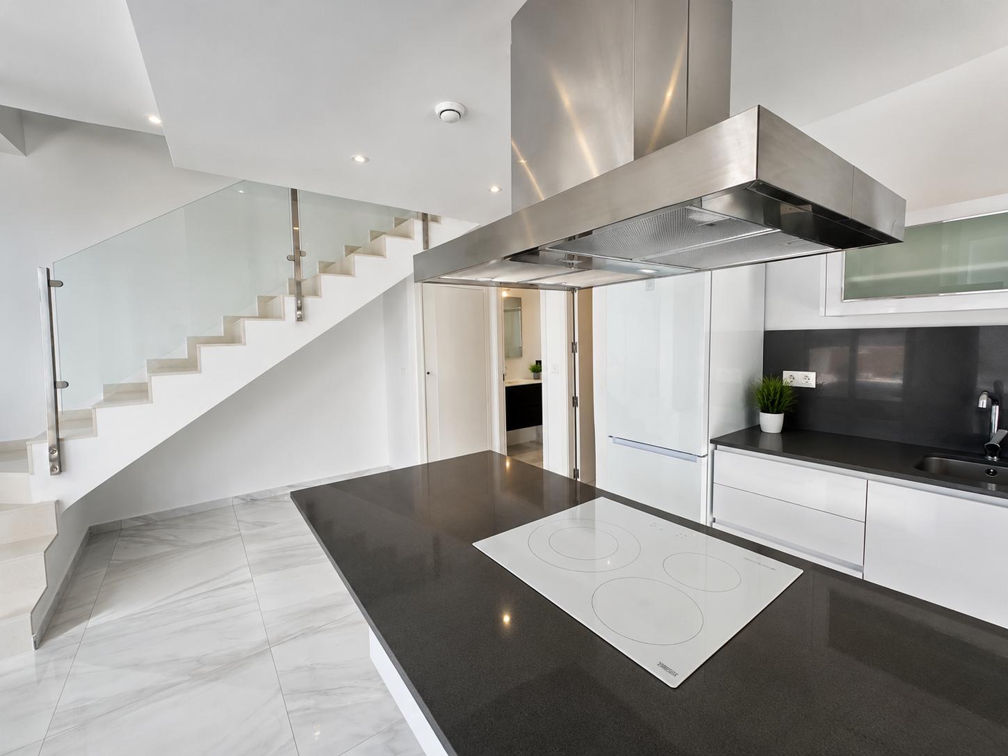 C3XY7121NUC Villa contemporánea con piscina privada en venta en Polop de la Marina